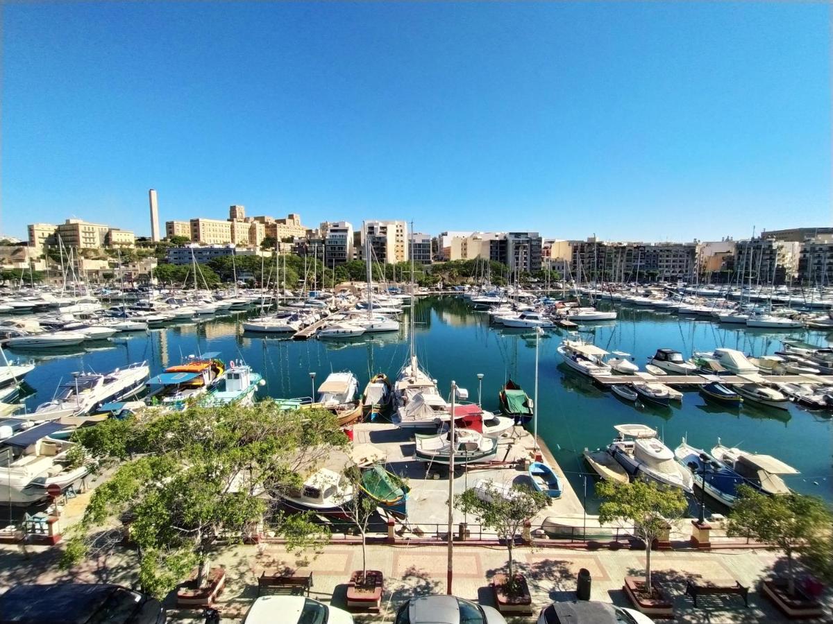 2 Bedroom, Central And Spacious Apartment With Sea View - 2 Msida Eksteriør bilde