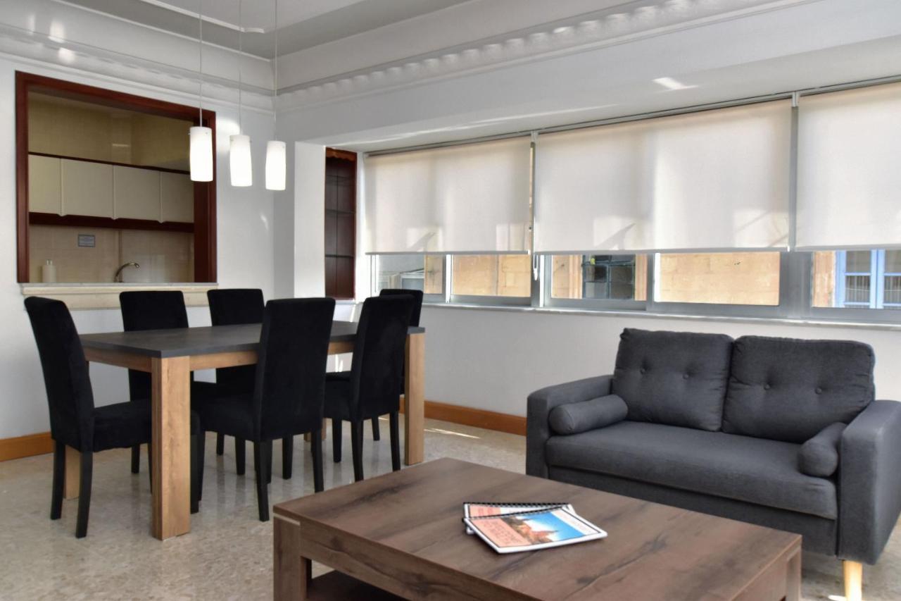 2 Bedroom, Central And Spacious Apartment With Sea View - 2 Msida Eksteriør bilde