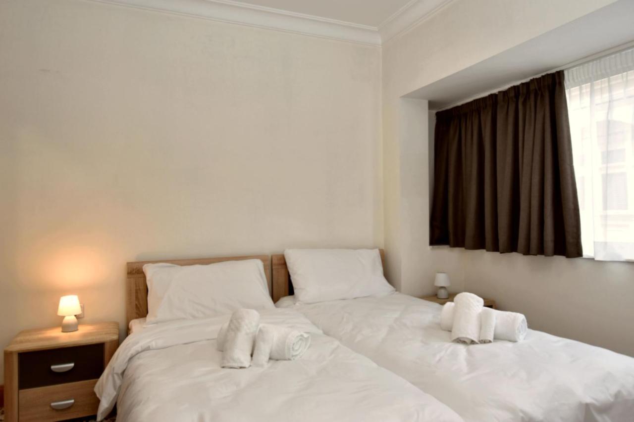 2 Bedroom, Central And Spacious Apartment With Sea View - 2 Msida Eksteriør bilde