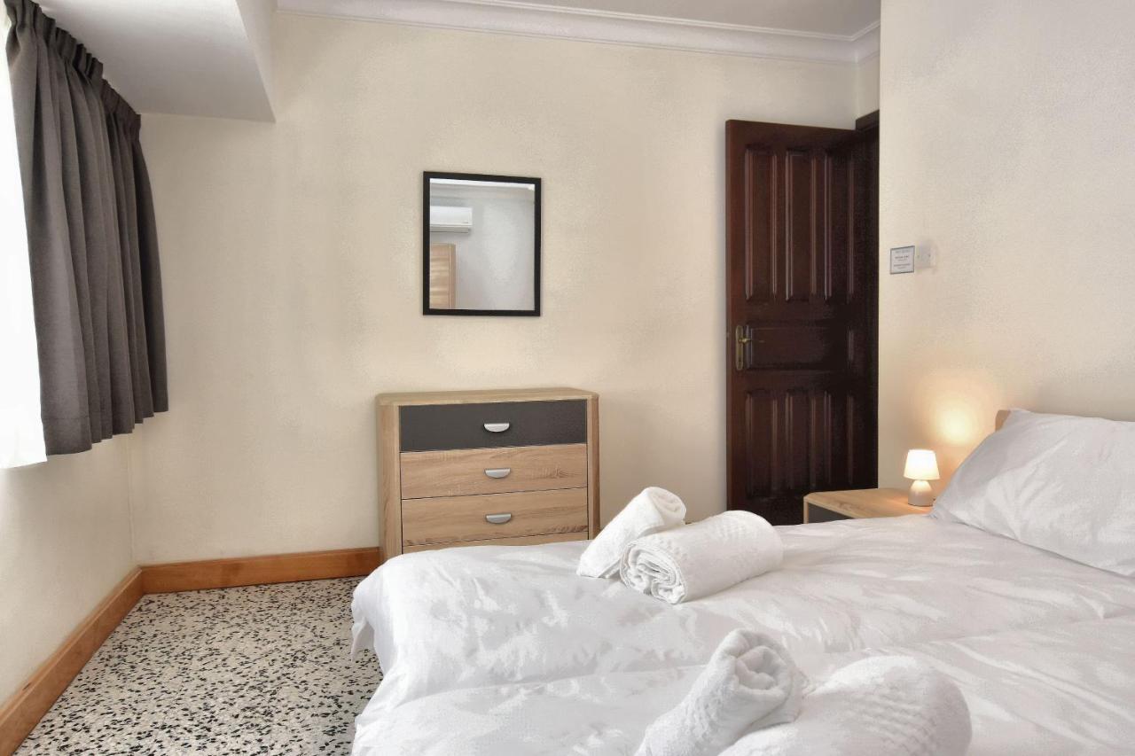 2 Bedroom, Central And Spacious Apartment With Sea View - 2 Msida Eksteriør bilde